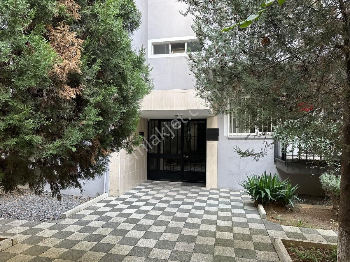 Göztepe Merdivenköyde Minibüs Yoluna Paralel Kiralık 3+1 Daire - Görsel 30