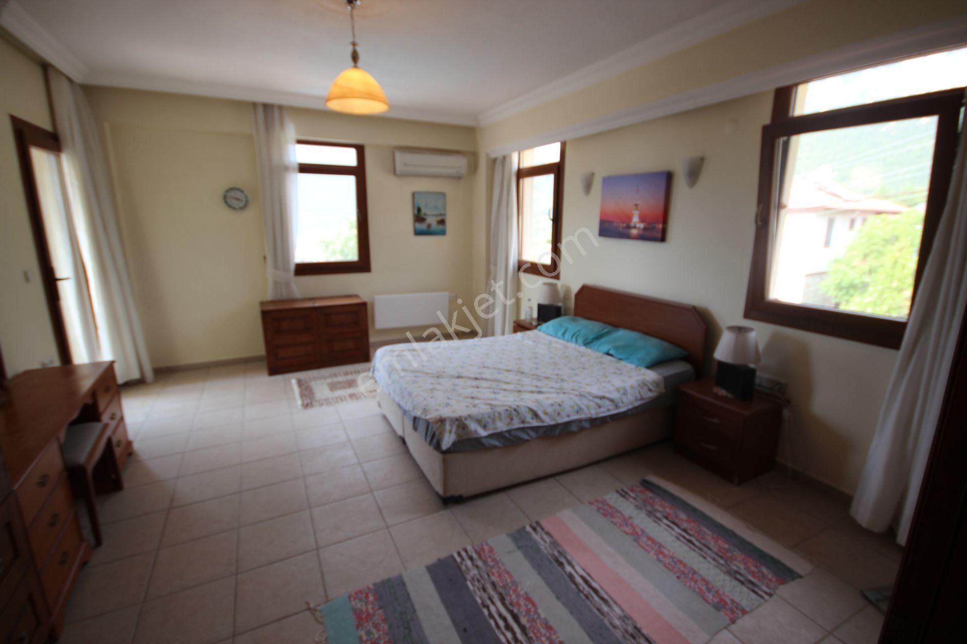 Goldhouse Dan Satılık Villa Fethiye Yeşilüzümlüde Müstakil Havuzlu 4+1 - Görsel 17