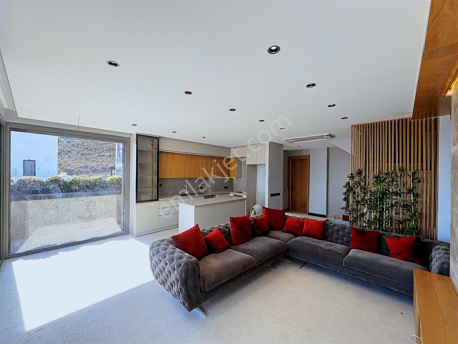 Bodrum Bağlada Satılık Deniz Manzaralı 6+2 Müstakil Villa - Görsel 10