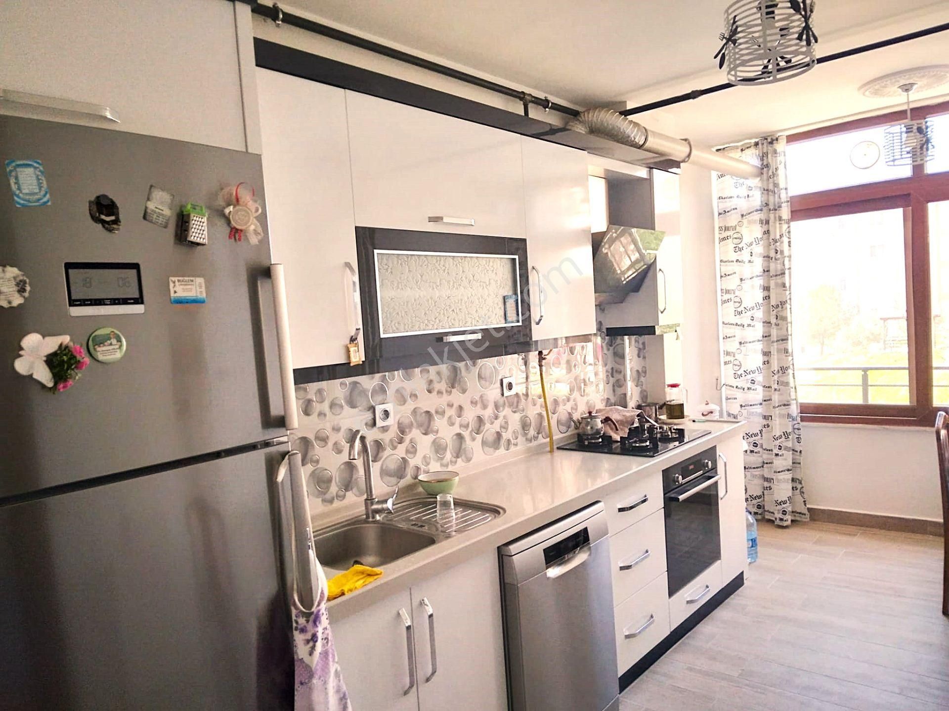 Tire Toki.de Ara Kat İçi Özel Yapılı - Görsel 13