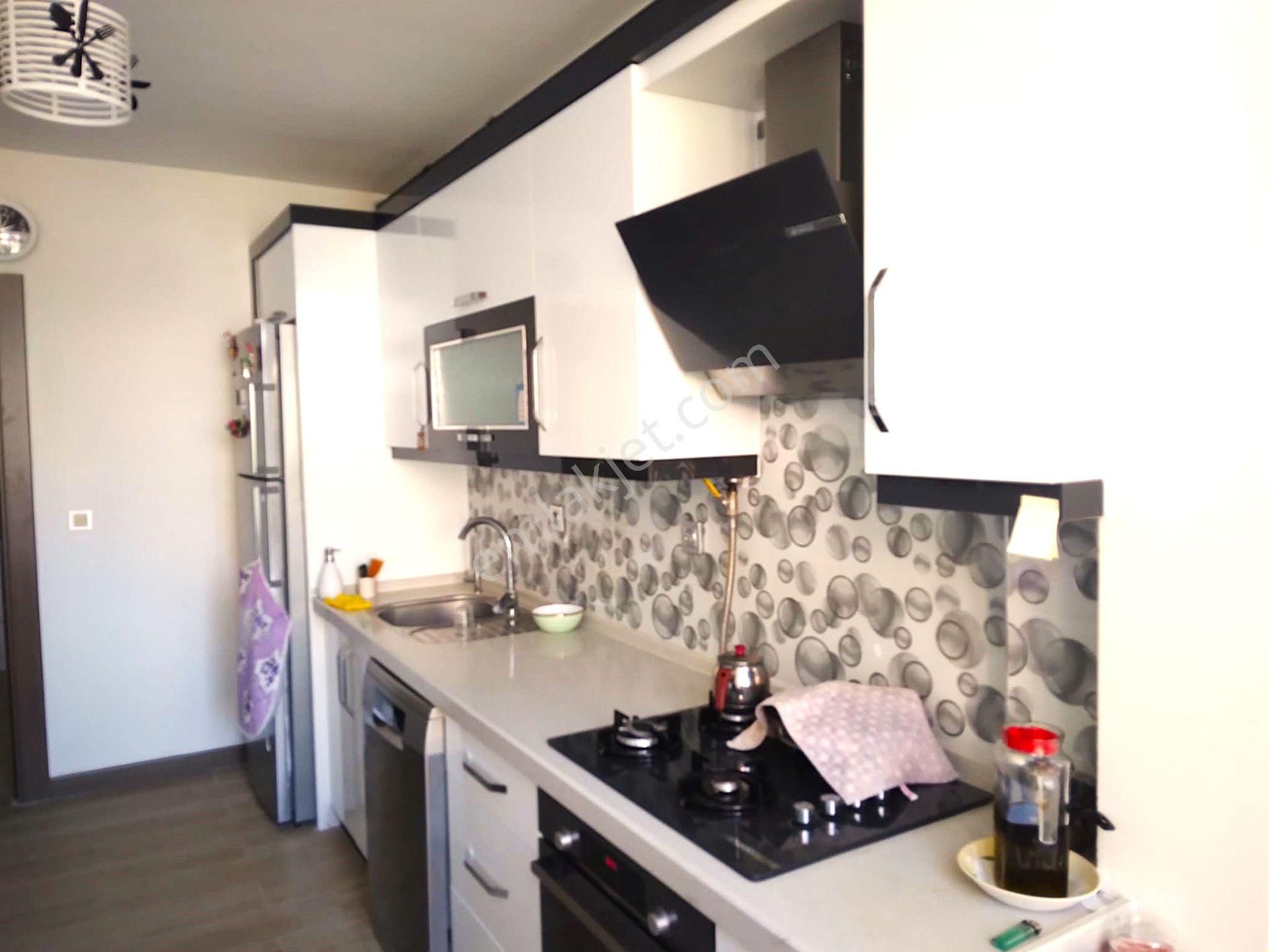 Tire Toki.de Ara Kat İçi Özel Yapılı - Görsel 16