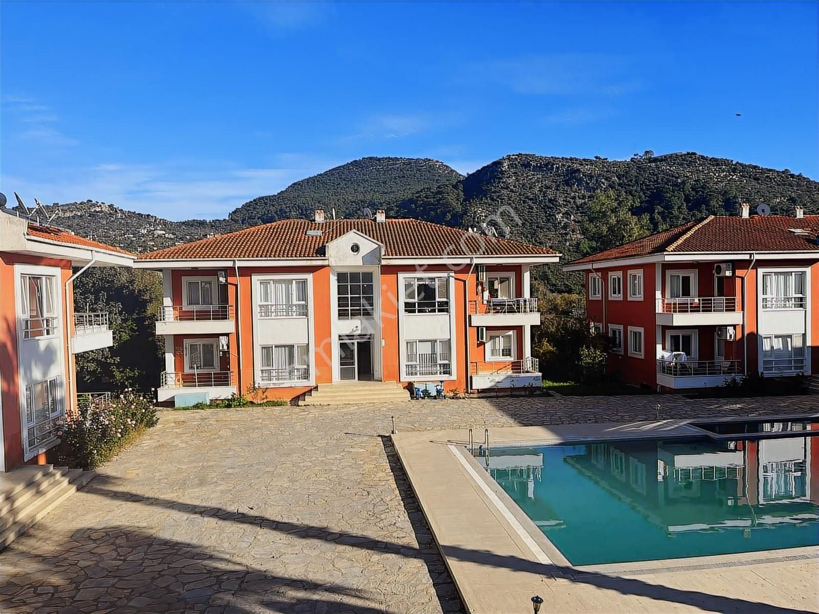 Stoptan Karaçalıda *havuzlu Eşyalı* 2+1 Satılık Daire - Görsel 3