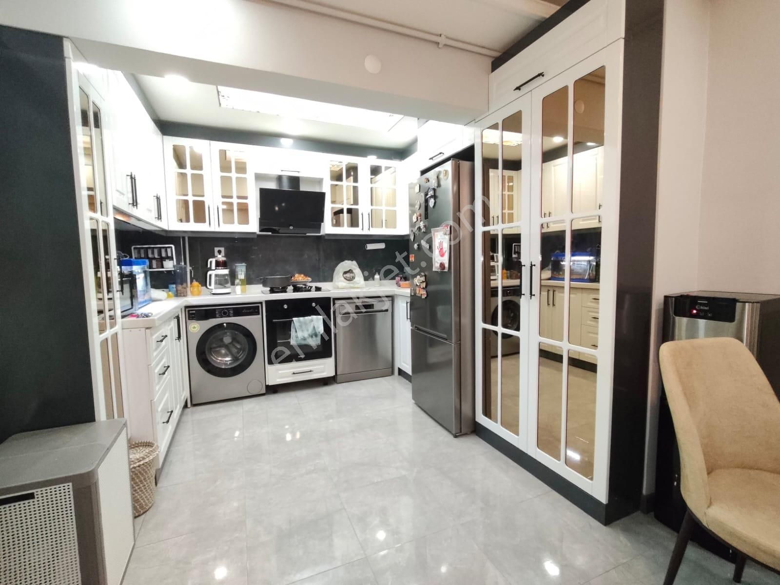 Yılmaz Gayrimenkul Den Tandoğan Mah 3+1 Katta Lüx Yapılı 140m2 Ön Cephe 3.980 Pazarlıklı Kupondaire - Görsel 25