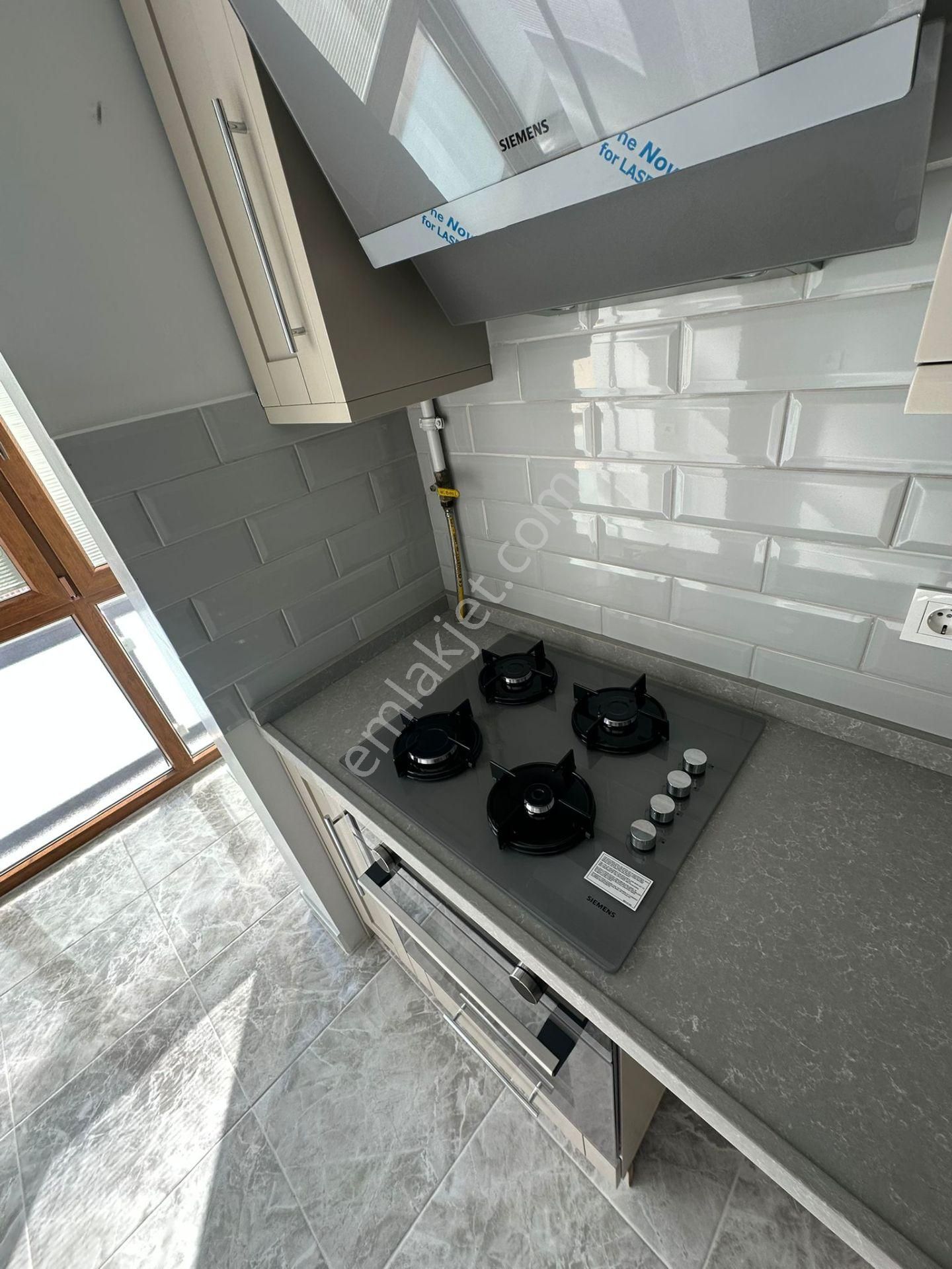 Mertcan Dan Cumhuriyet Mah İçi Full Yenilenmiş 2+1 Ankastreli - İskanlı - Görsel 19