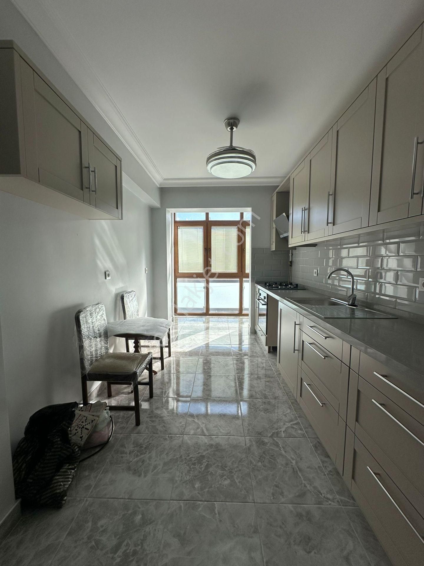 Mertcan Dan Cumhuriyet Mah İçi Full Yenilenmiş 2+1 Ankastreli - İskanlı - Görsel 18