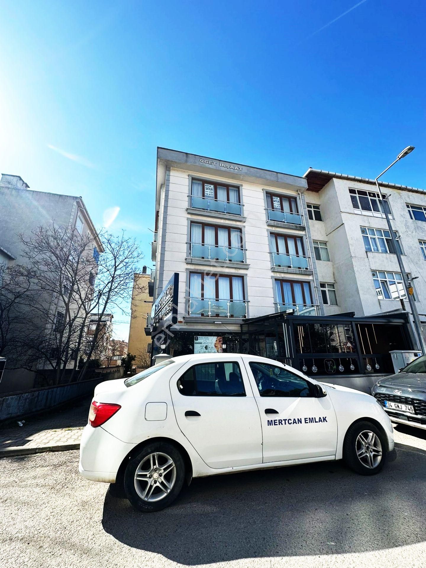 Mertcan Dan Cumhuriyet Mah İçi Full Yenilenmiş 2+1 Ankastreli - İskanlı