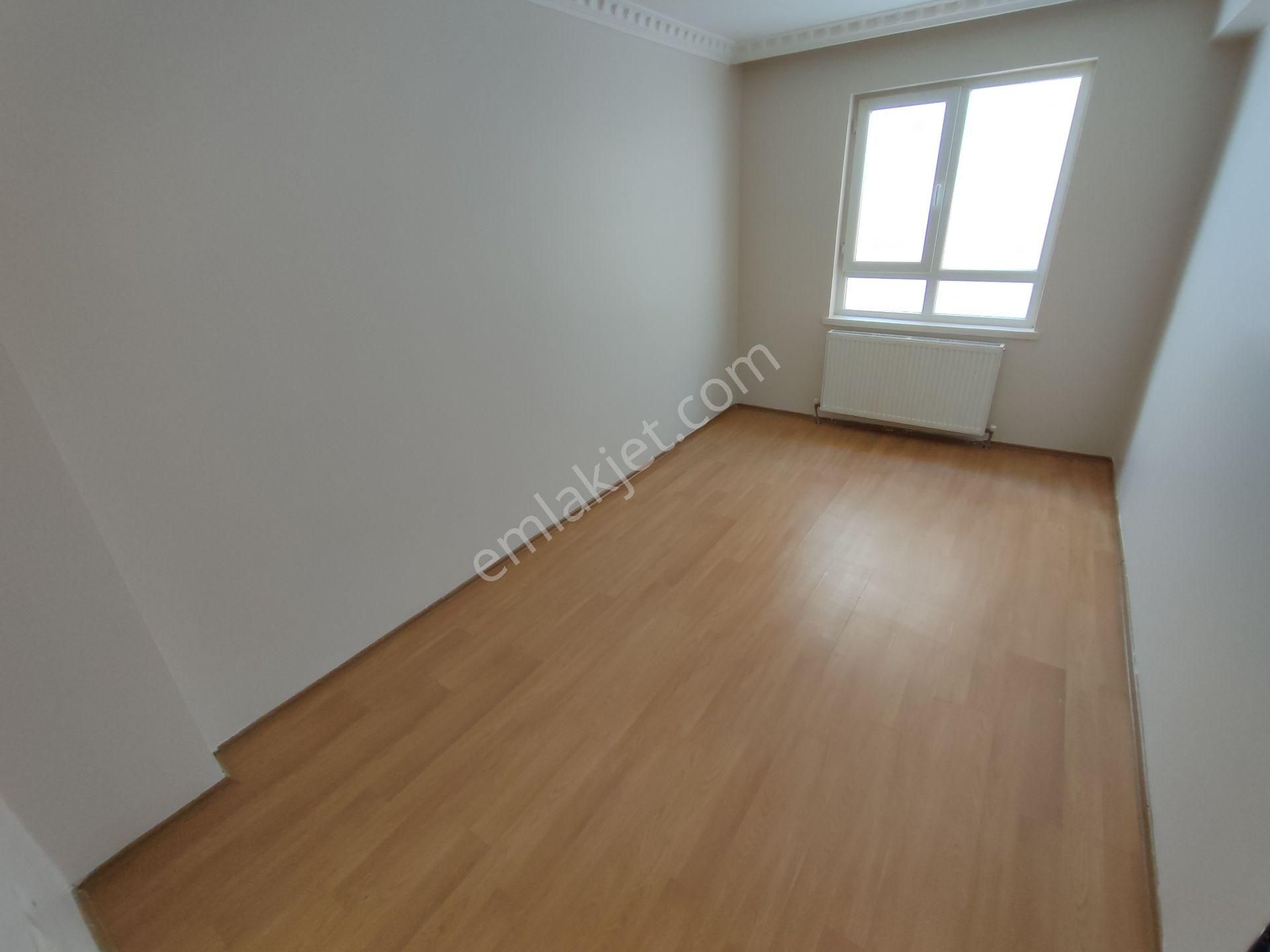 Aşıkpaşa Cadde Üzerinde Asansörlü 2. Kat Konumunda 3+1 Yapılı Lüx Daire Tuğrul Emlaktan - Görsel 6