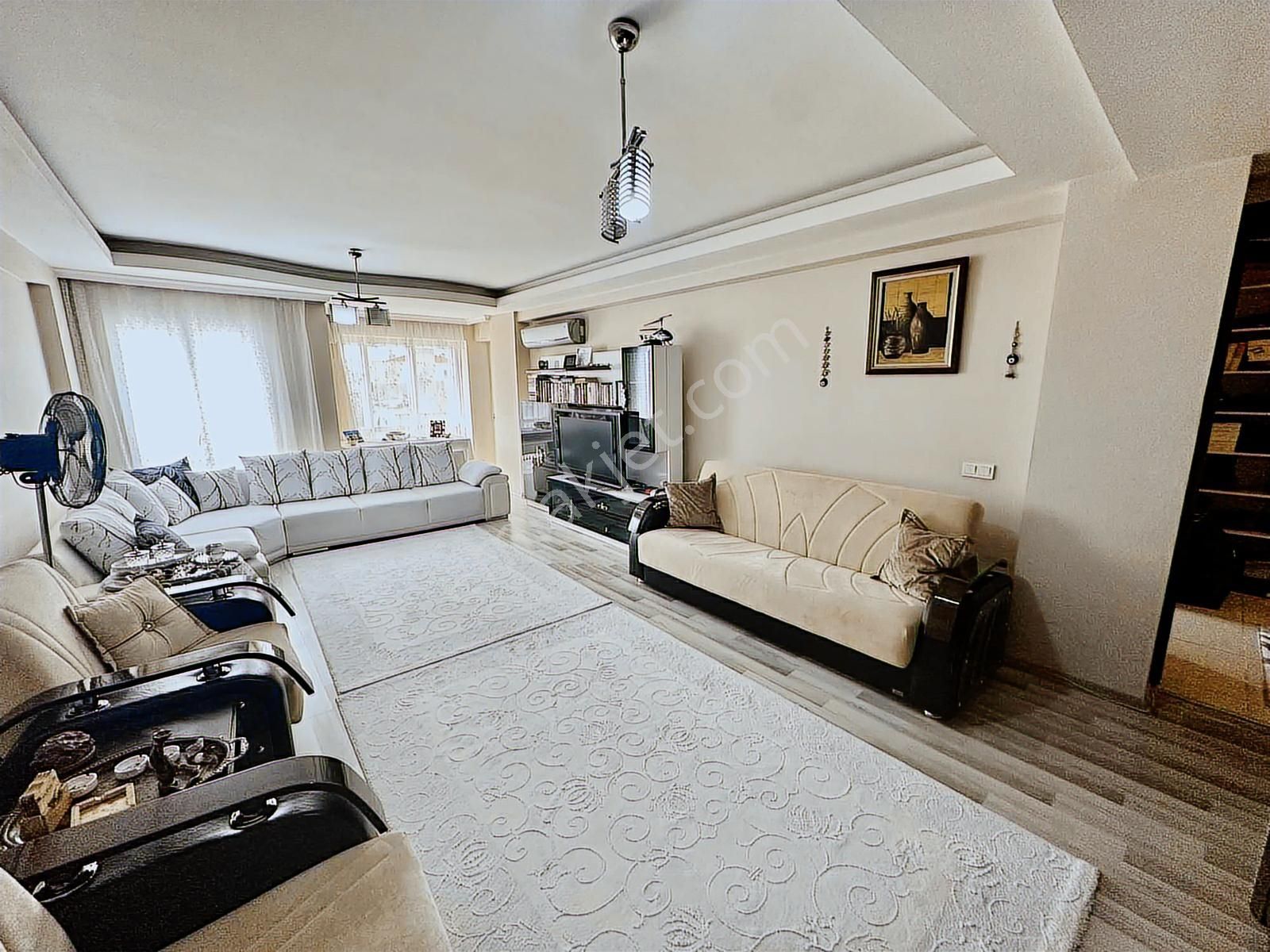 Turpa Balçovadan Cadde Üzeri Yeni Bina Asansörlü Satılık3+1daire - Görsel 25