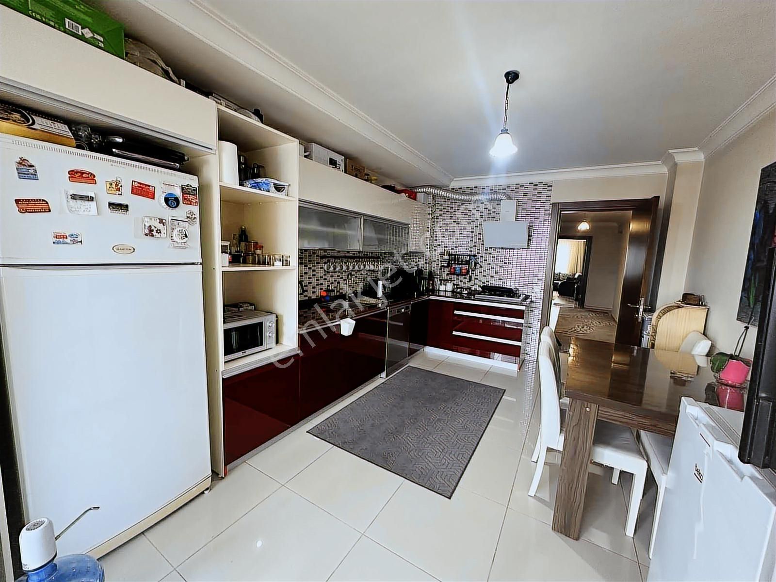 Turpa Balçovadan Cadde Üzeri Yeni Bina Asansörlü Satılık3+1daire - Görsel 14