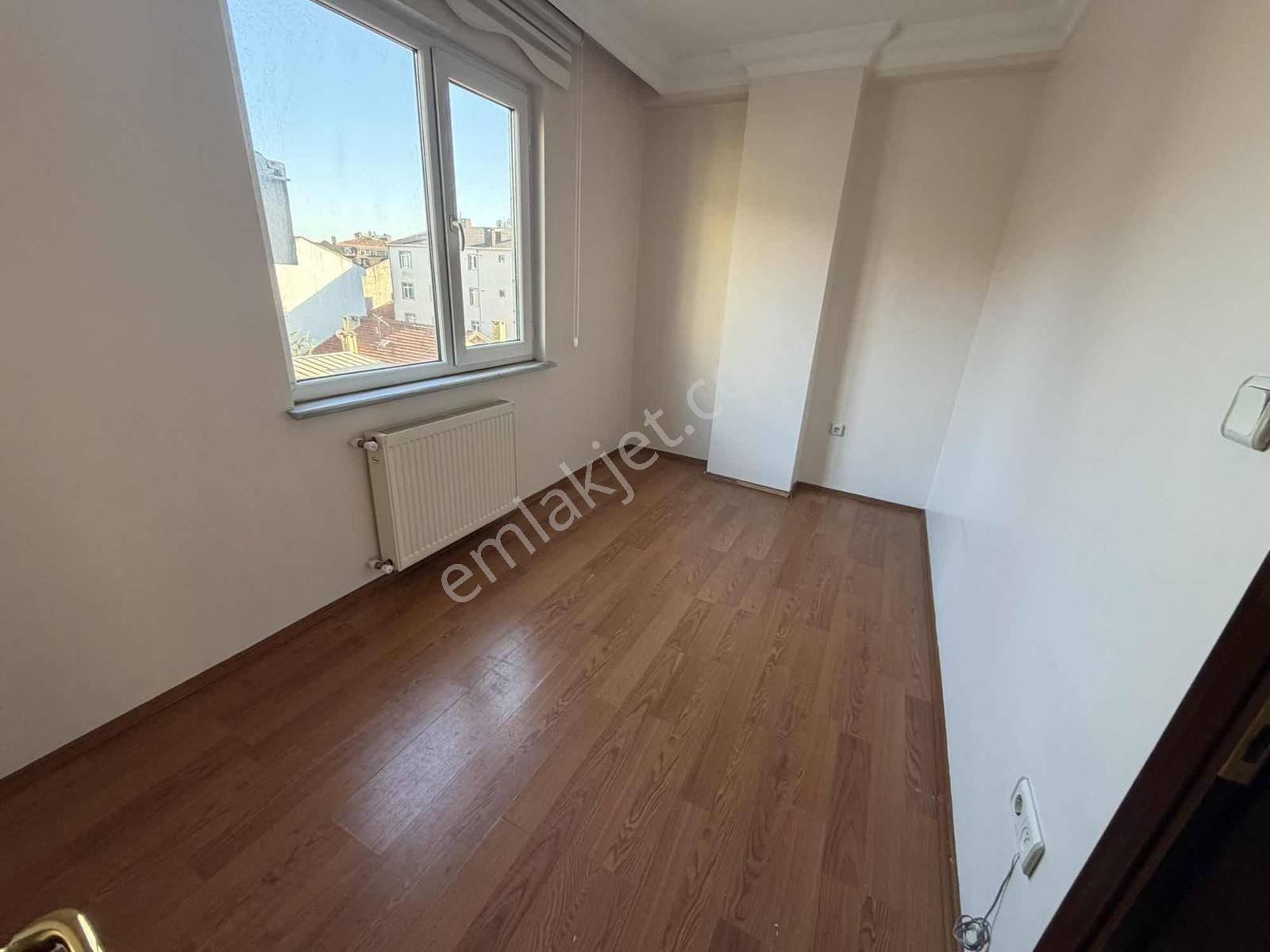 F-l Emlaktan Bulgurlu Çağrı Metro Yakını Geniş Dubleks - Görsel 18