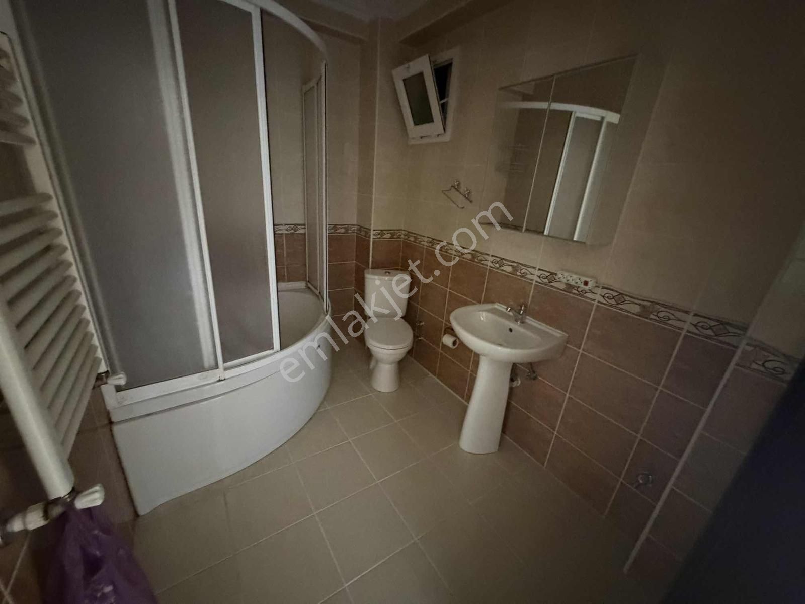 F-l Emlaktan Bulgurlu Çağrı Metro Yakını Geniş Dubleks - Görsel 16