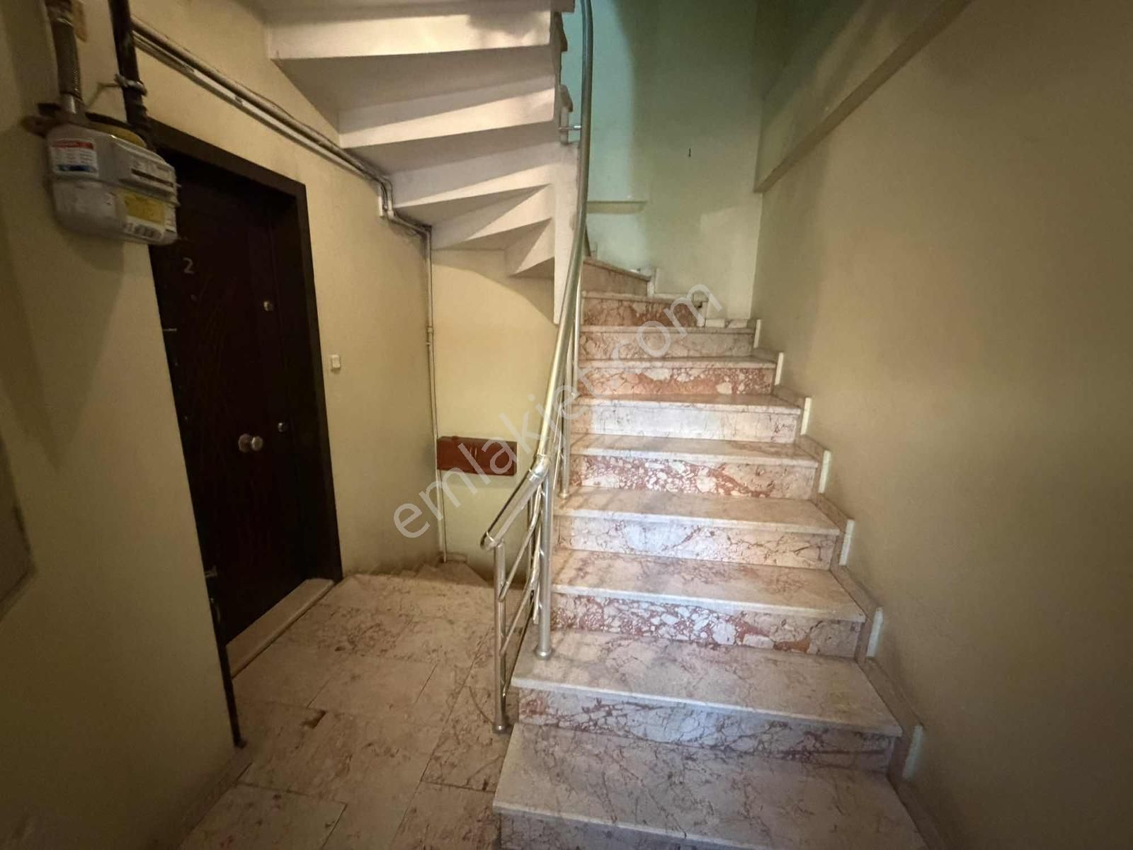 F-l Emlaktan Bulgurlu Çağrı Metro Yakını Geniş Dubleks - Görsel 7