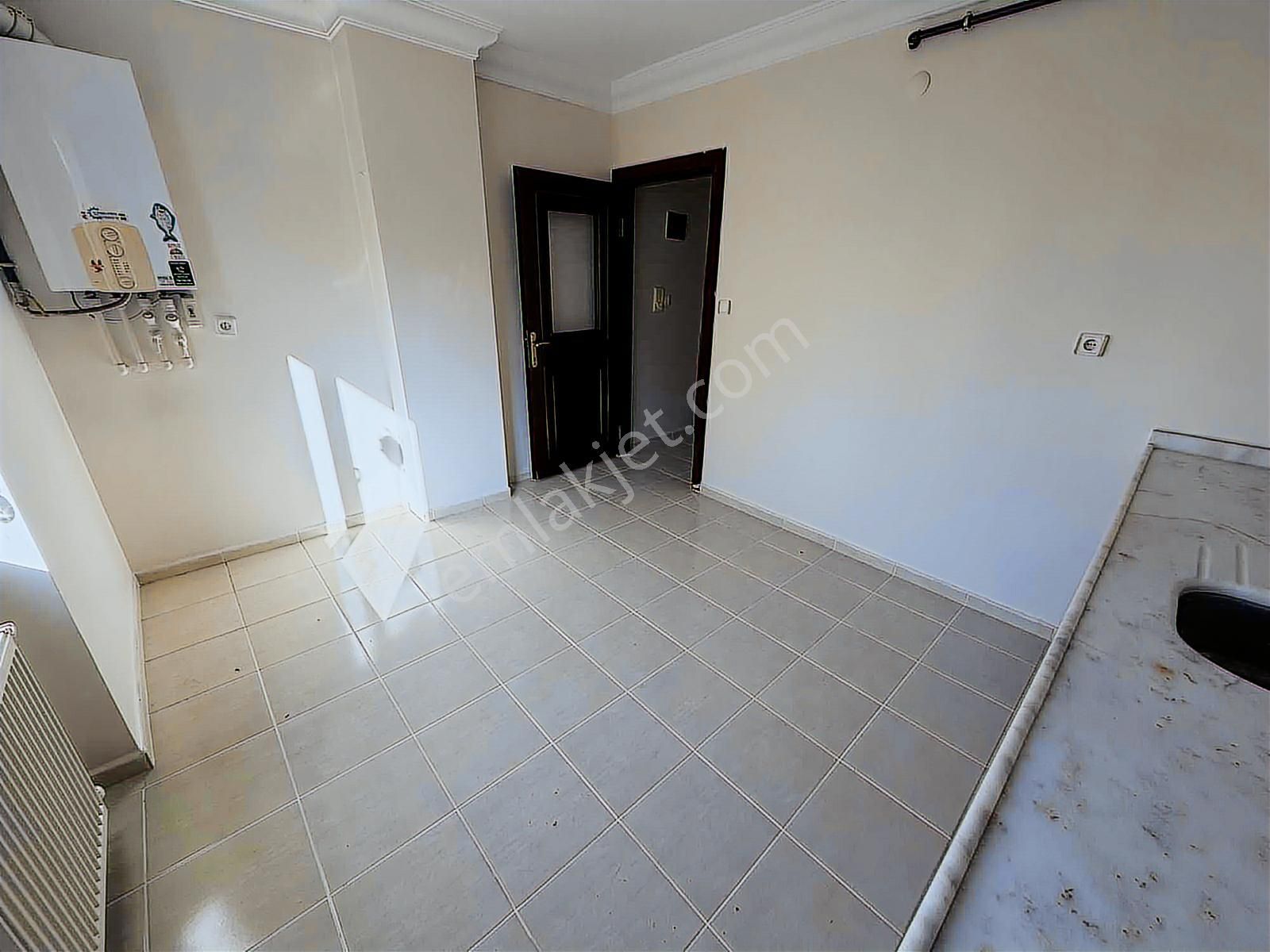 F-l Emlaktan Bulgurlu Çağrı Metro Yakını Geniş Dubleks - Görsel 14