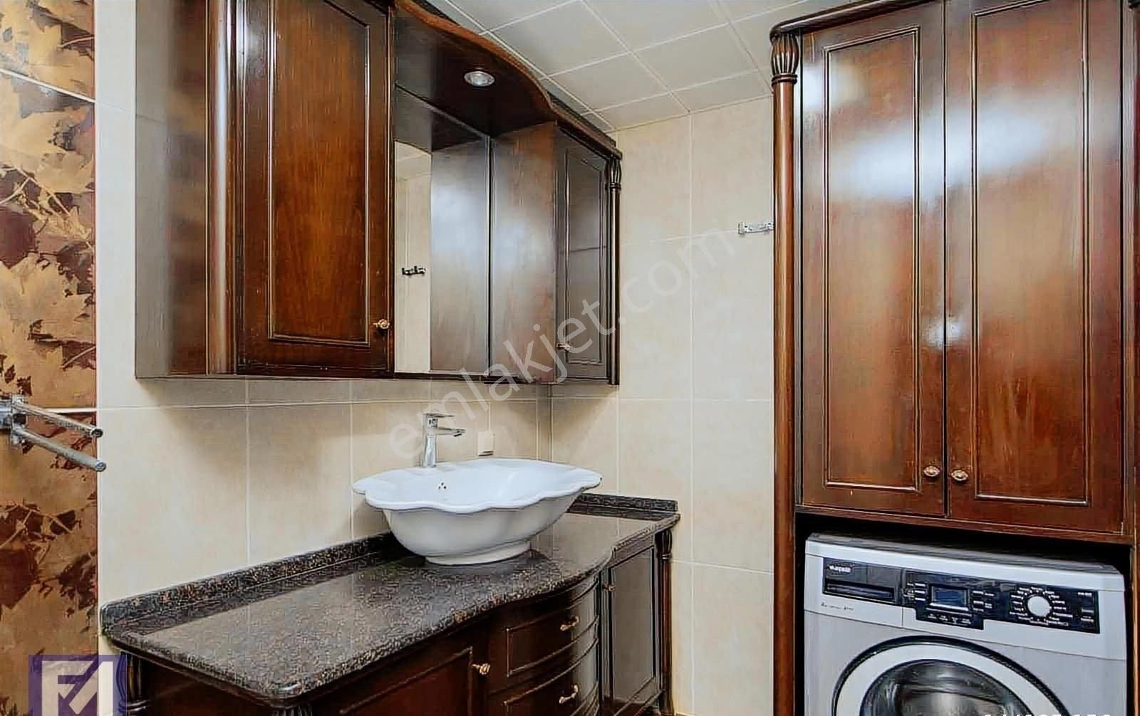 Foçaköyde Müstakil 5+1 Özel Villa - Görsel 20