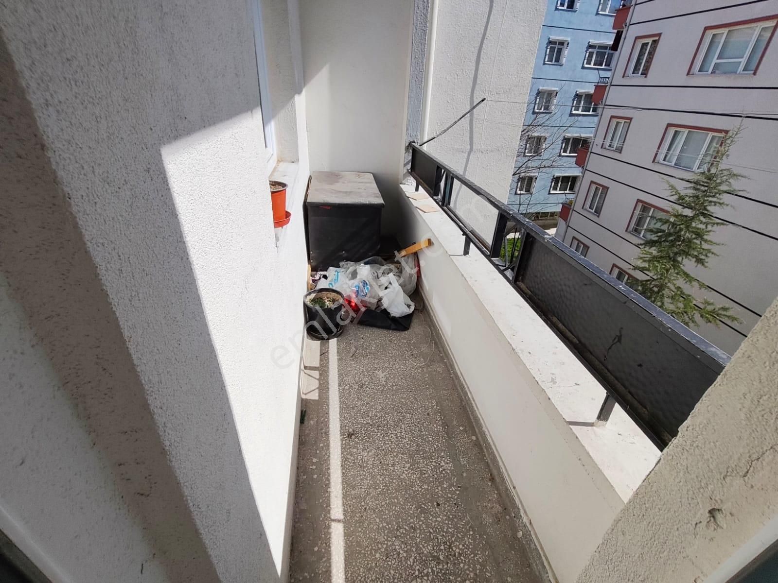 Yılmaz Gayrimenkulden Ankara Caddesi Üzerinde Gemiş M2 3+1 Kaçırılmayacak Fırsat Kiralık K - Görsel 31