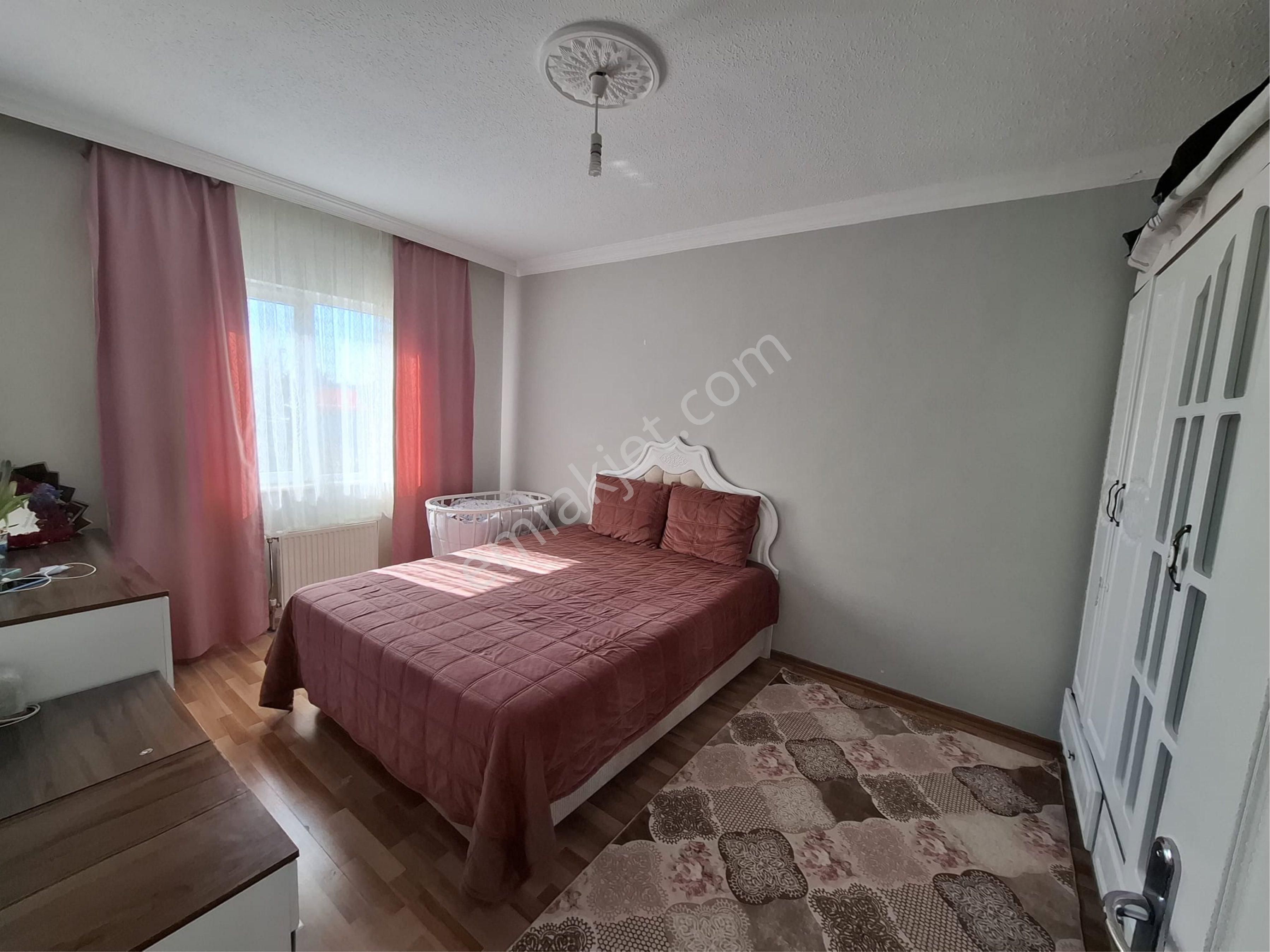 Memurdan Ful Yapılı Daire - Görsel 8