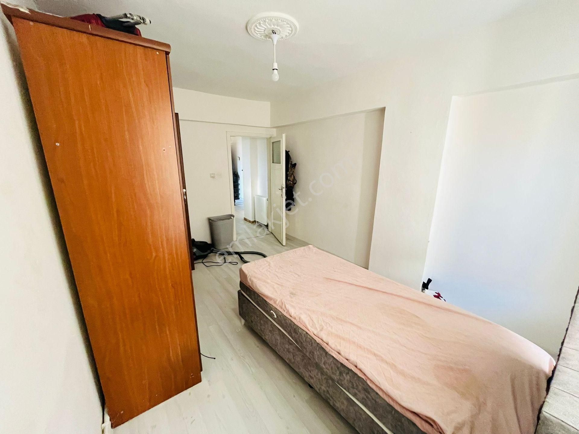 Kartaltepe'de Okullar Cad. Yakını 3+1 Katta Satılık Fırsat Daire !! - Görsel 12