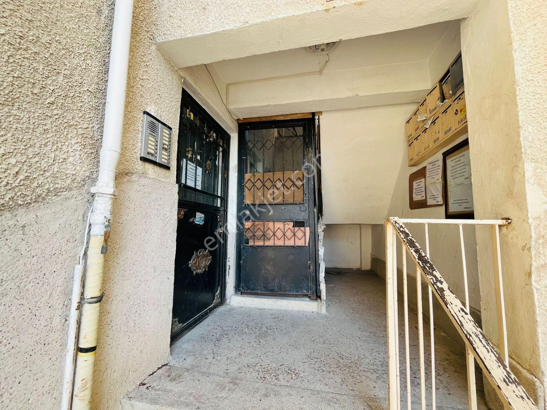 Kartaltepe'de Okullar Cad. Yakını 3+1 Katta Satılık Fırsat Daire !! - Görsel 25