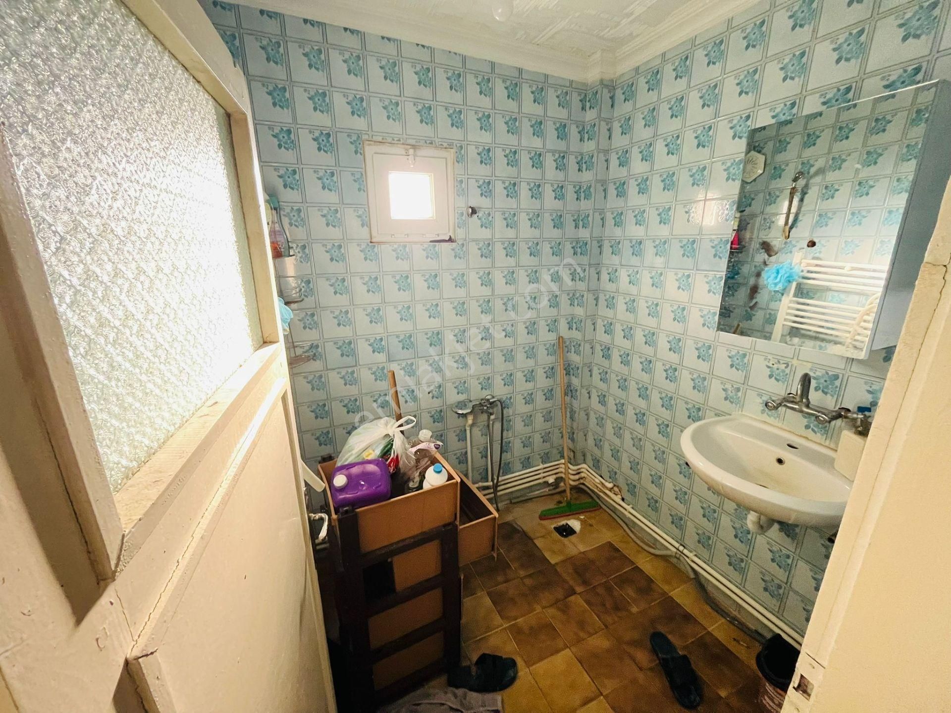 Kartaltepe'de Okullar Cad. Yakını 3+1 Katta Satılık Fırsat Daire !! - Görsel 20