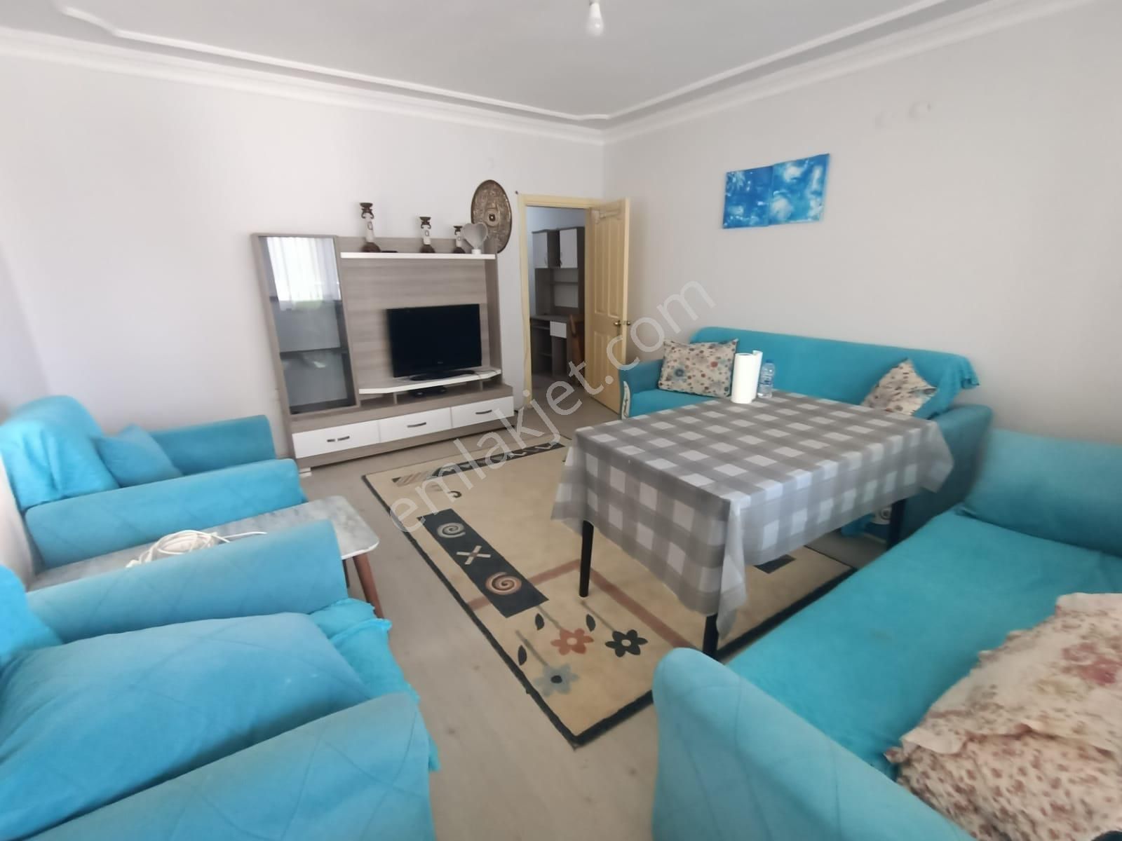 Yasemin Emlaktan Karpuzdere Mah Asansörlü . 1+1 Daire Satılık