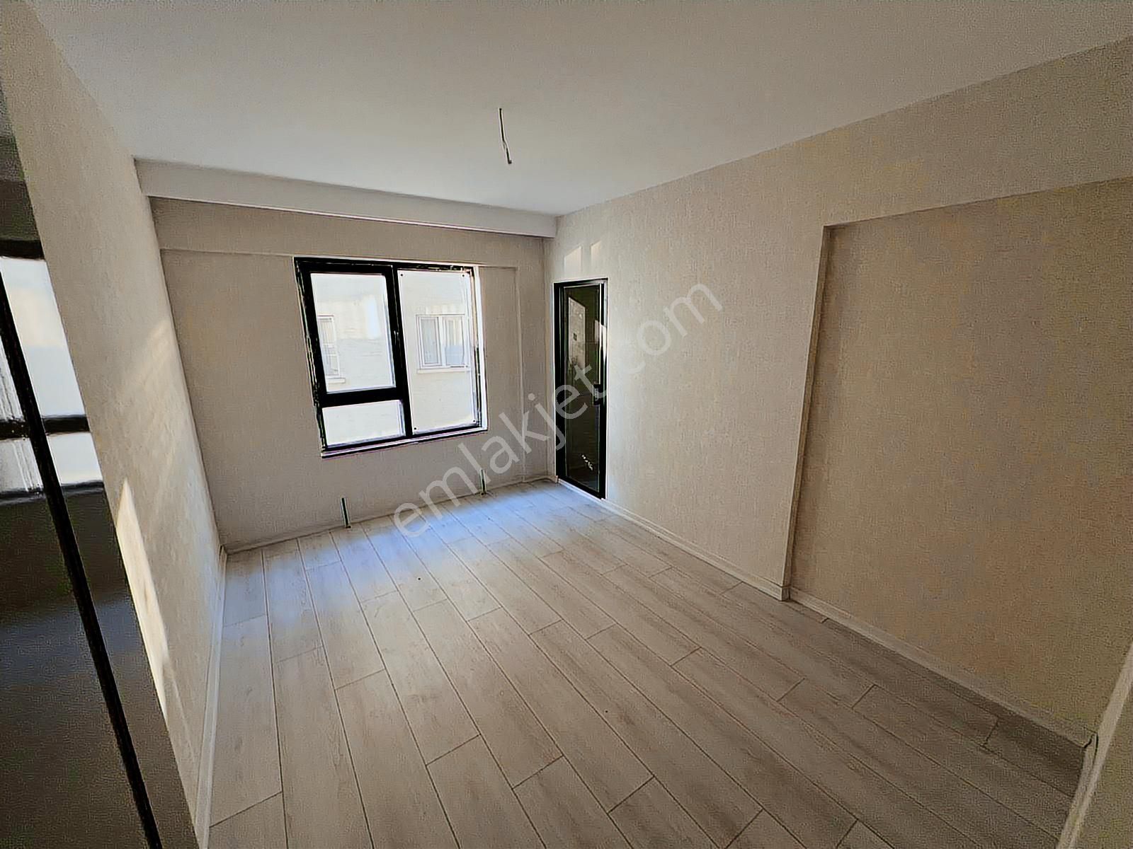 Cadde Üzeri Sıfır Binada Oturuma Hazır İskanlı 3+1 Daire - Görsel 18