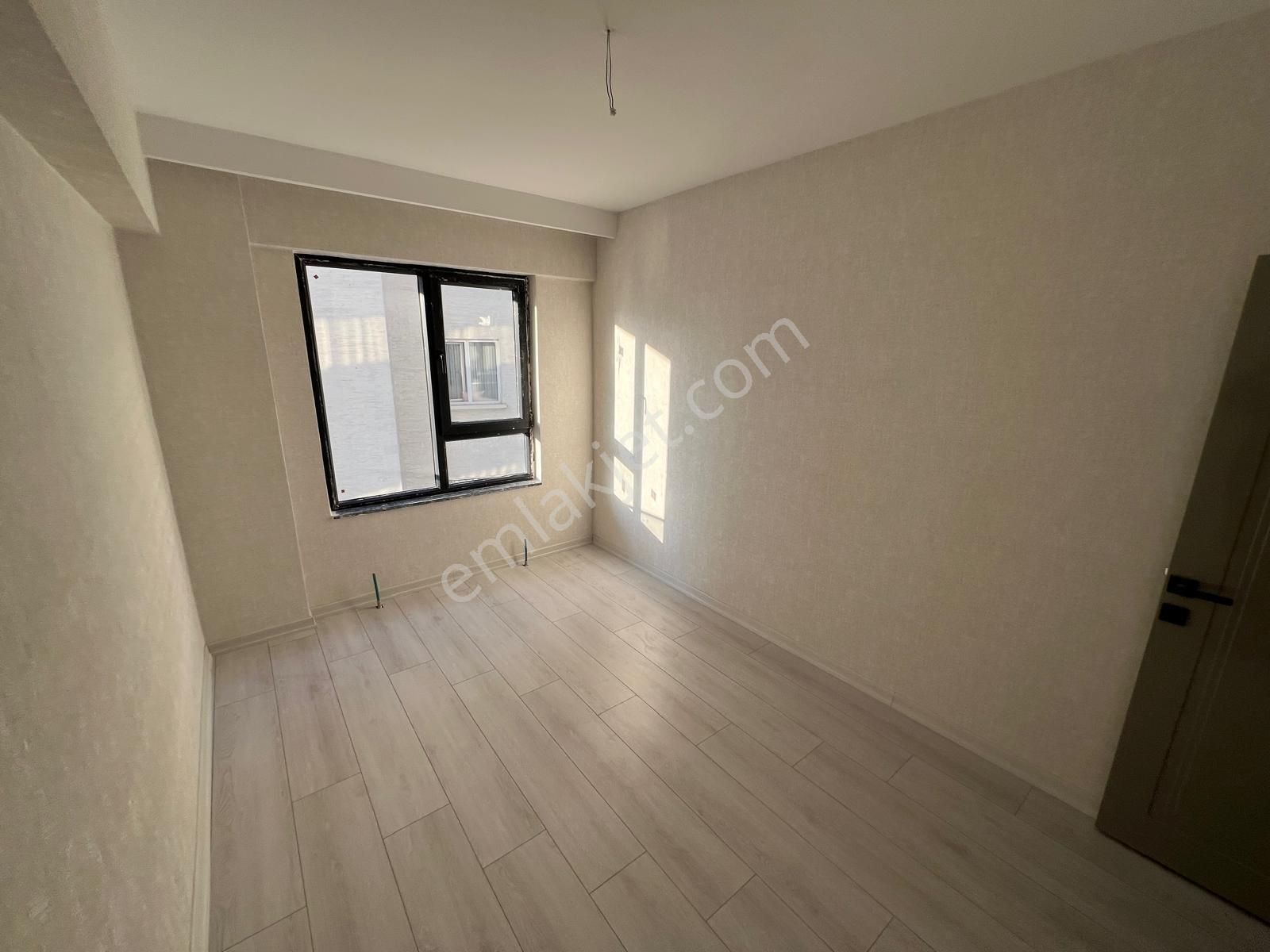 Cadde Üzeri Sıfır Binada Oturuma Hazır İskanlı 3+1 Daire - Görsel 26