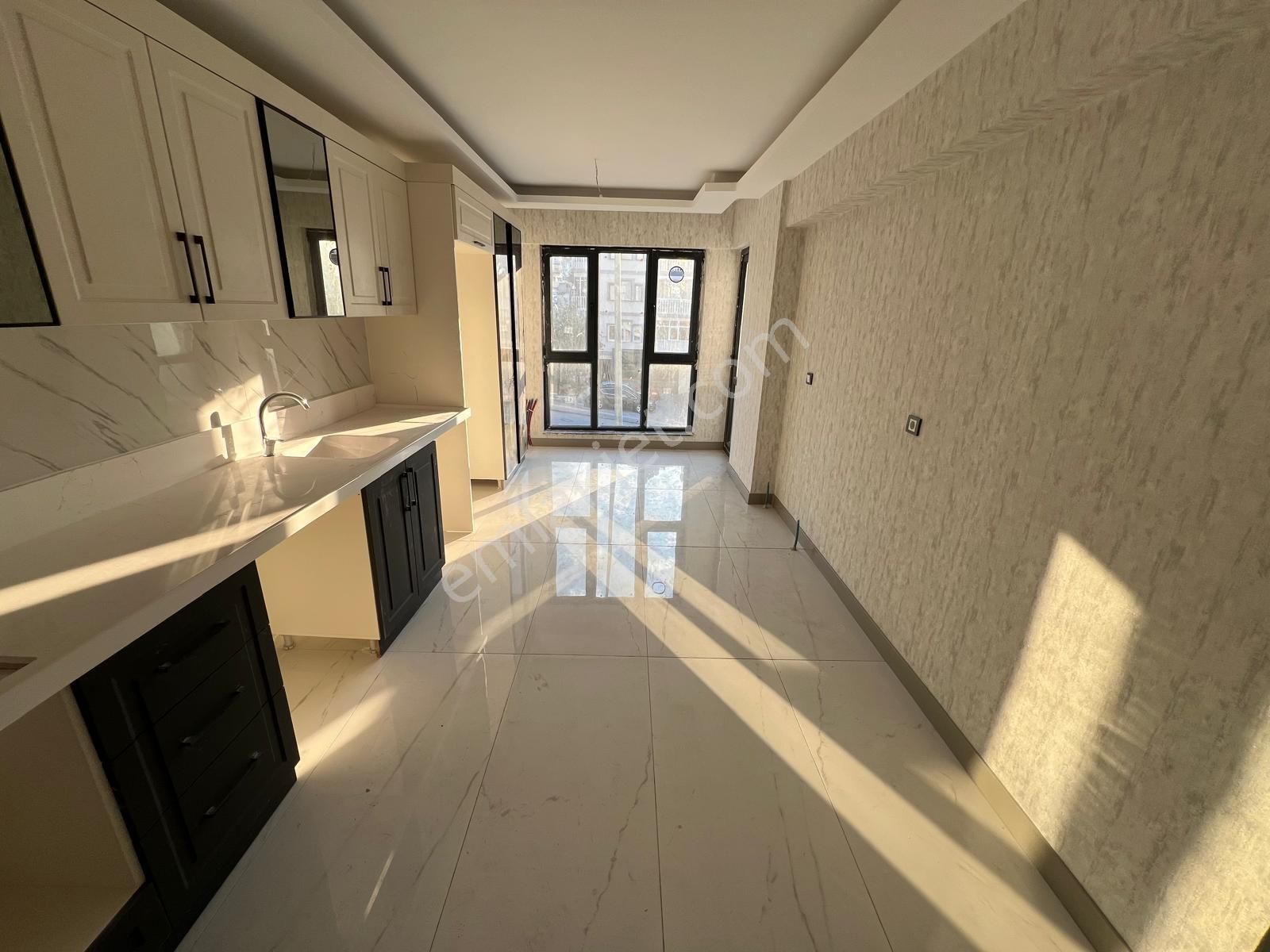 Cadde Üzeri Sıfır Binada Oturuma Hazır İskanlı 3+1 Daire - Görsel 23