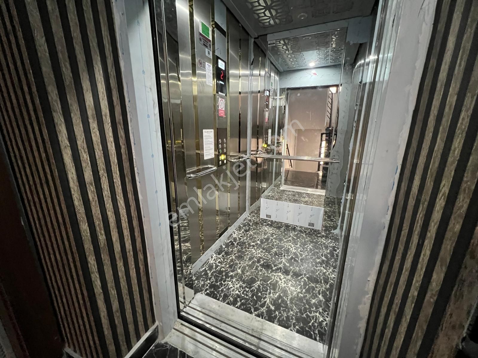 Cadde Üzeri Sıfır Binada Oturuma Hazır İskanlı 3+1 Daire - Görsel 21