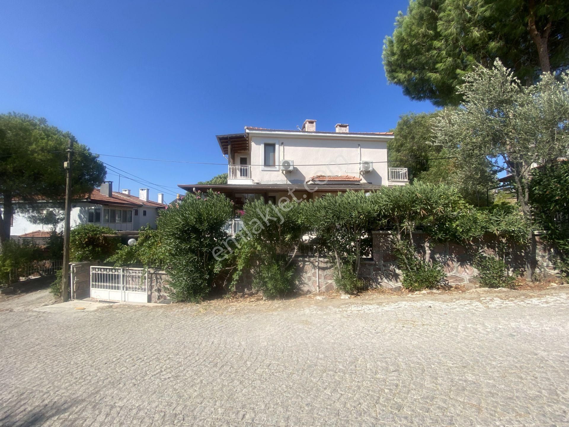 Ayvalık Cunda Da Satılık Villa.denize 150 Metre Mesafede. - Görsel 2