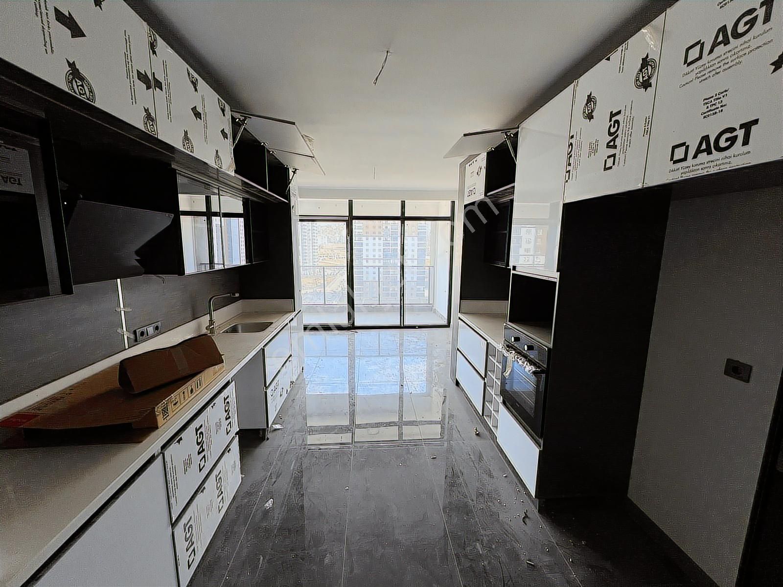 Ovacıkta Lavanta Bahçesi Yakını Oturuma Hazır 4+1 Site Dairesi