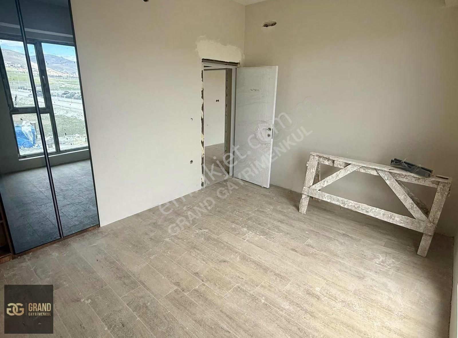 Yıldız Life Yuva Da Site İçerisinde 5,5+1 Lüx Ultra Geniş Daire - Görsel 30