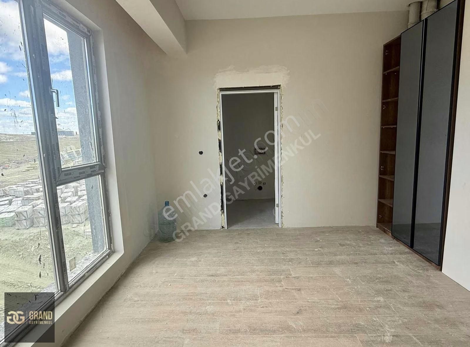 Yıldız Life Yuva Da Site İçerisinde 5,5+1 Lüx Ultra Geniş Daire - Görsel 11