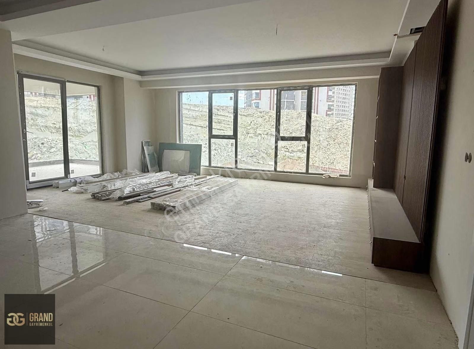 Yıldız Life Yuva Da Site İçerisinde 5,5+1 Lüx Ultra Geniş Daire - Görsel 18