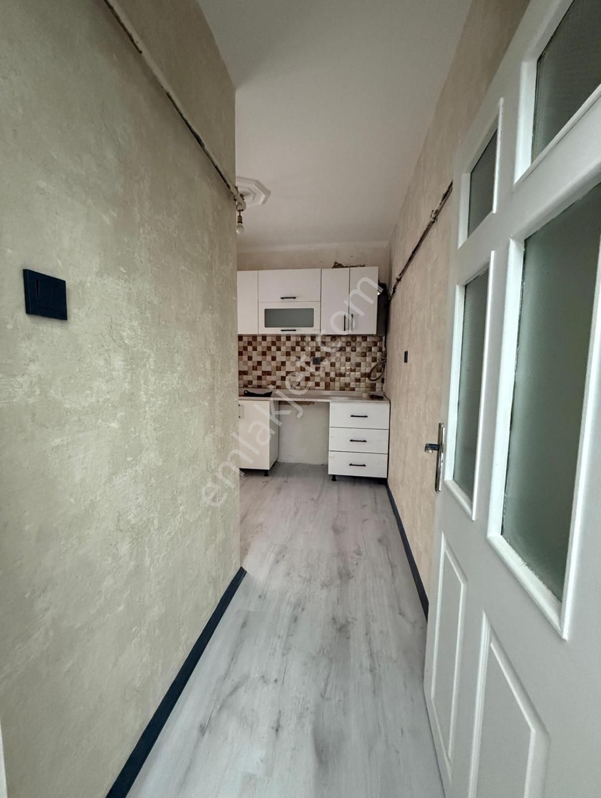 Günsazak Caddesi Üzerinde Full Yapılı İskanlı 3+1 Giriş Kat - Görsel 31
