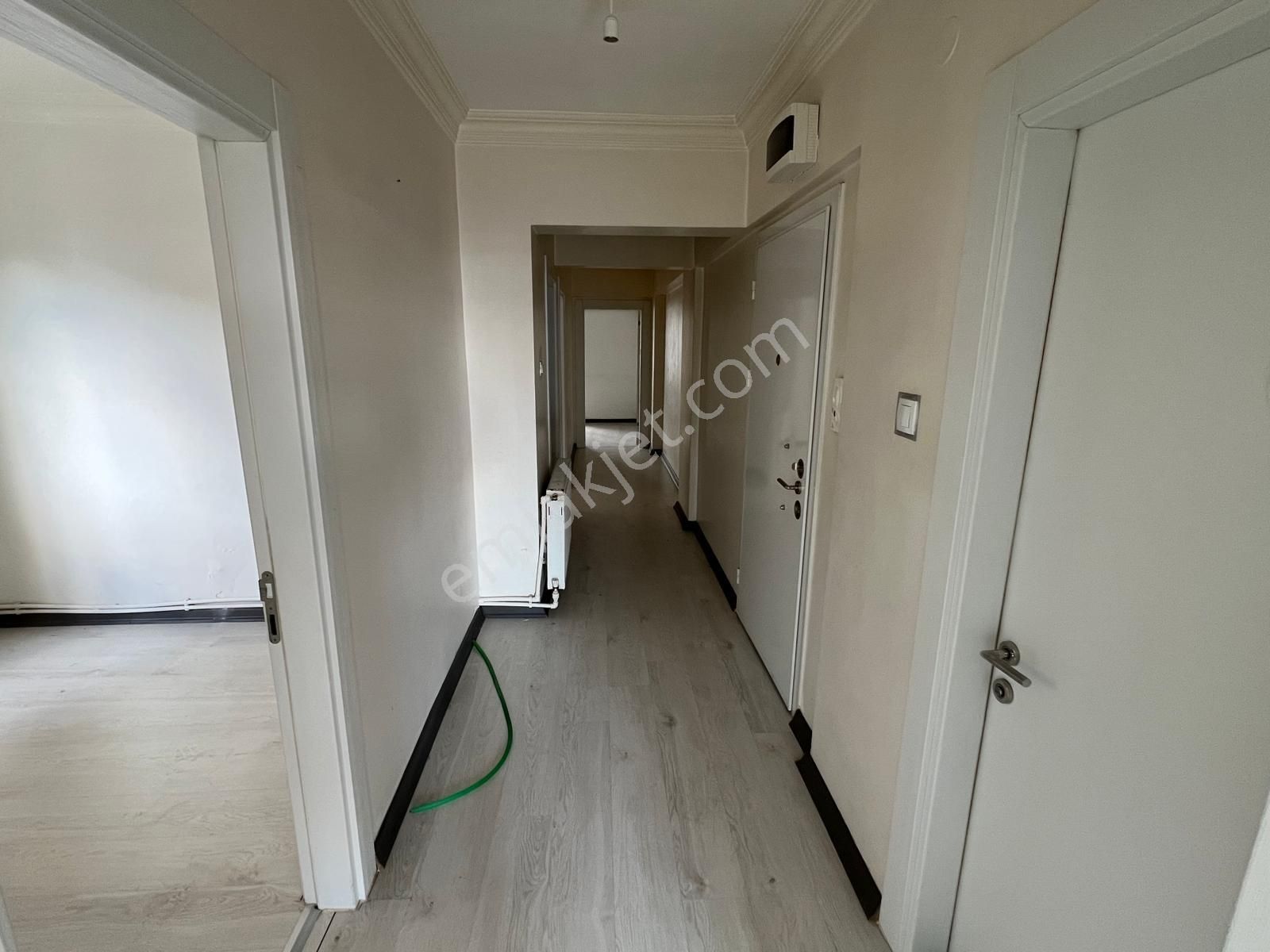 Acill_bağlum_bulvar_üzeri_1.kat_asansörlü_iskanlı_çift Balkonlu - Görsel 6