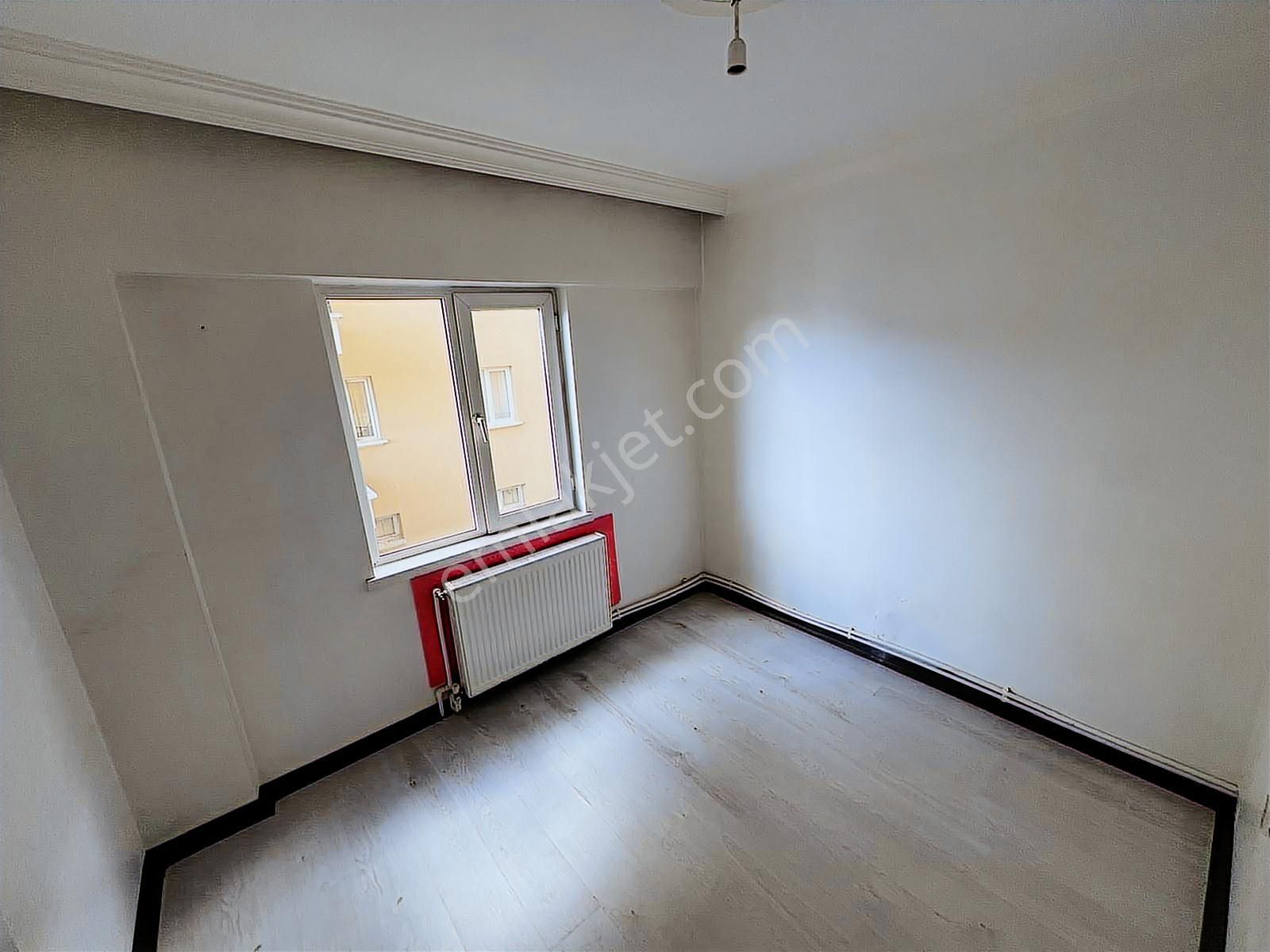 Acill_bağlum_bulvar_üzeri_1.kat_asansörlü_iskanlı_çift Balkonlu - Görsel 17