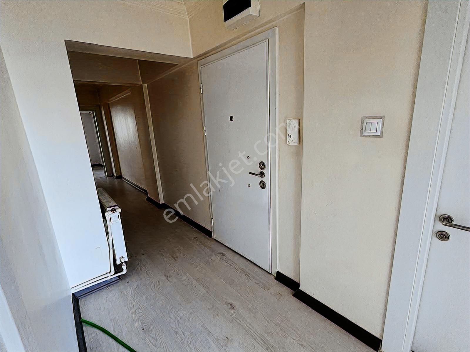 Acill_bağlum_bulvar_üzeri_1.kat_asansörlü_iskanlı_çift Balkonlu - Görsel 10