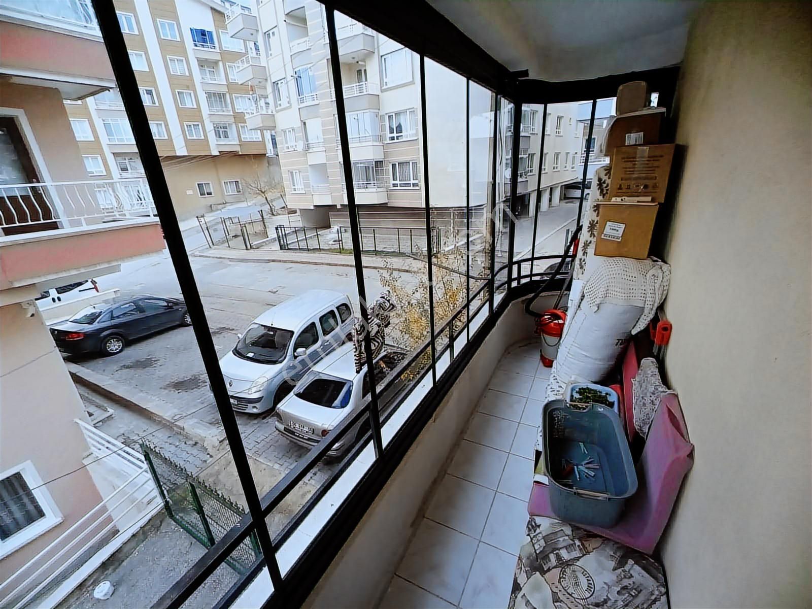 Ayvalı'da_1.ara_kat_ön_cephe_bağımsız_kök_tapu_3+1 - Görsel 34