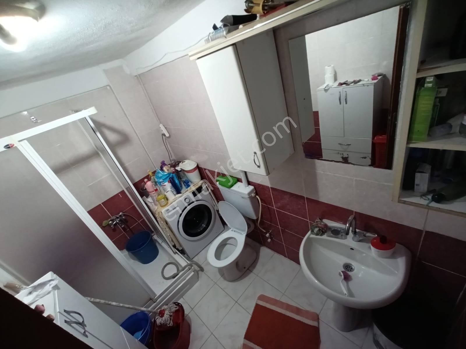 Ayvalı'da_1.ara_kat_ön_cephe_bağımsız_kök_tapu_3+1 - Görsel 9