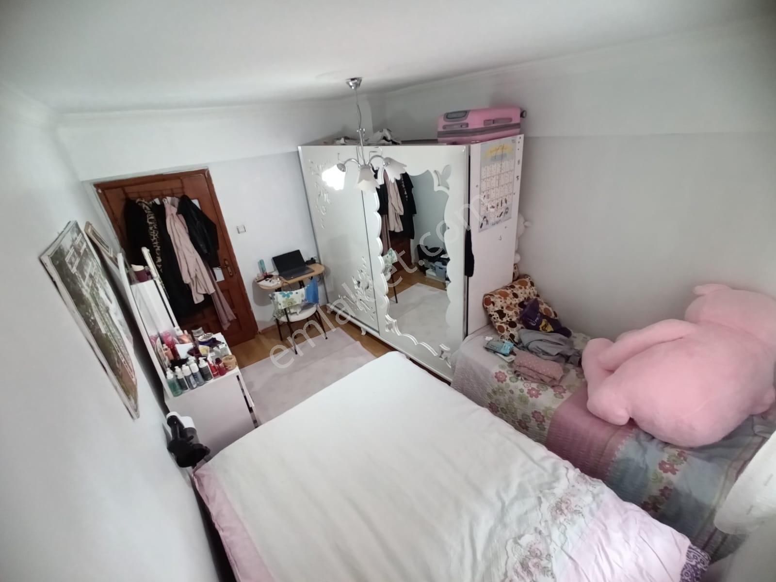 Ayvalı'da_1.ara_kat_ön_cephe_bağımsız_kök_tapu_3+1 - Görsel 23