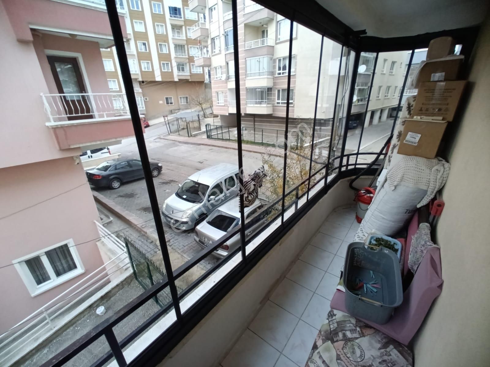 Ayvalı'da_1.ara_kat_ön_cephe_bağımsız_kök_tapu_3+1 - Görsel 7