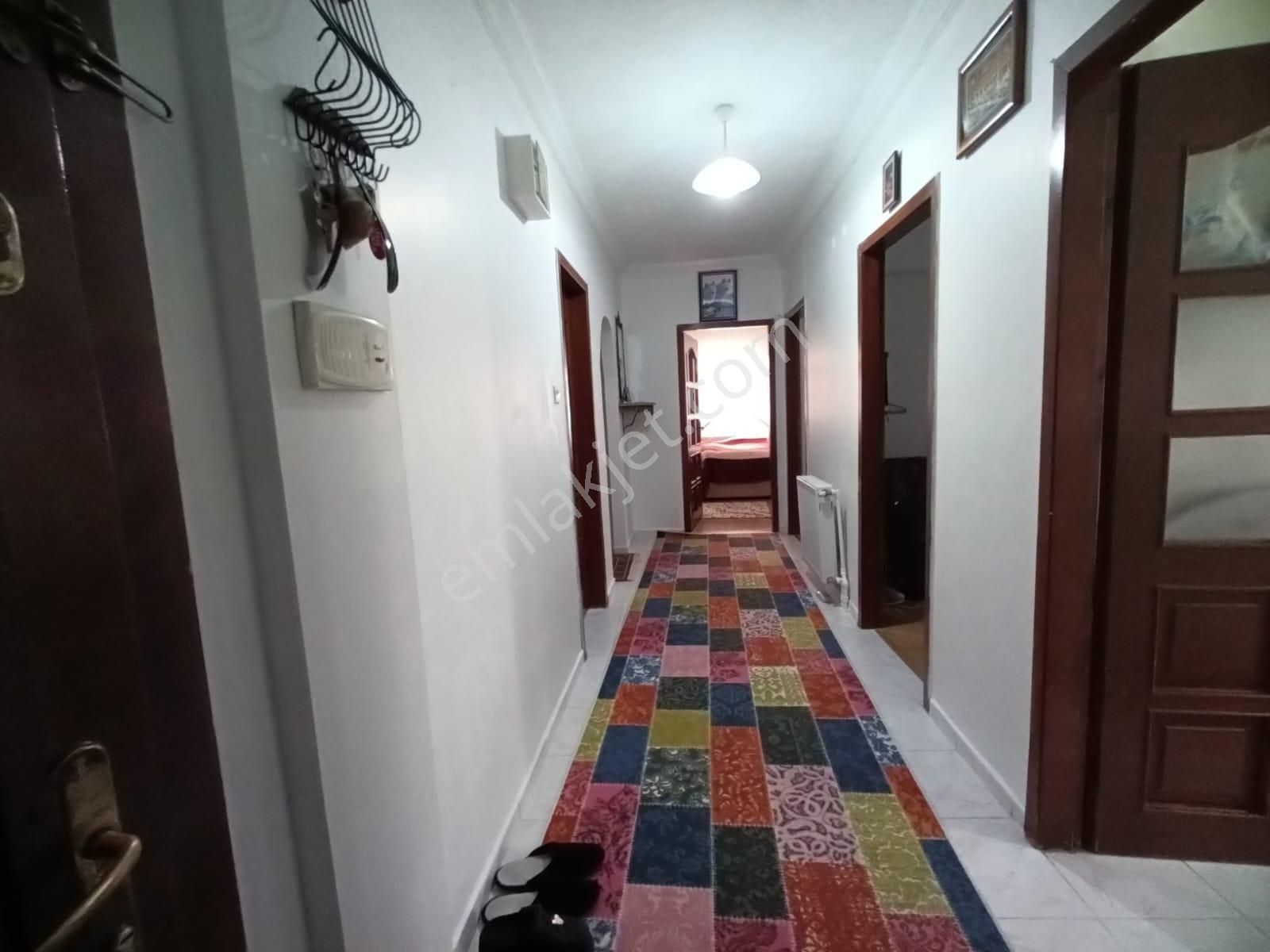 Ayvalı'da_1.ara_kat_ön_cephe_bağımsız_kök_tapu_3+1 - Görsel 10