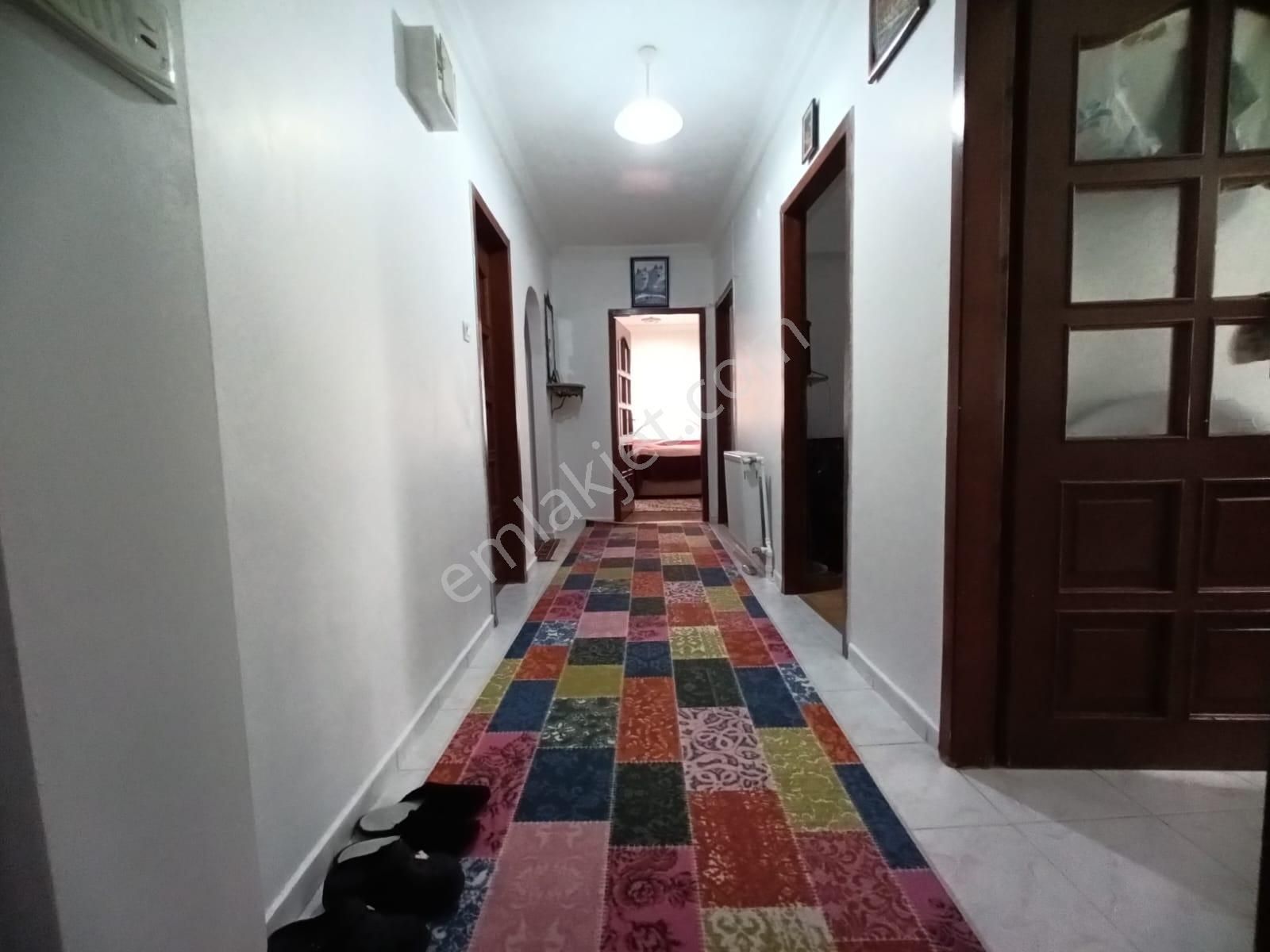 Ayvalı'da_1.ara_kat_ön_cephe_bağımsız_kök_tapu_3+1 - Görsel 5