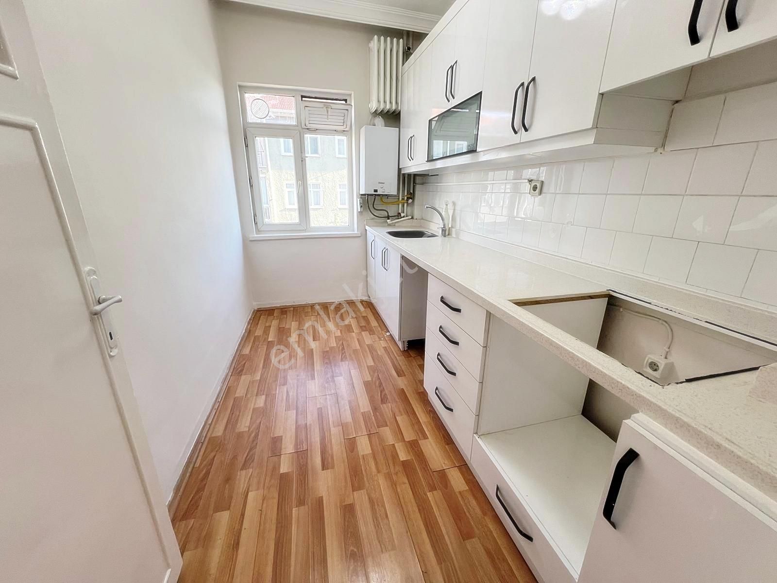 A.eğlence_mah_2.ara.kat_manzaralı_!!! Bağımsız !!!_masrafsız 3+1