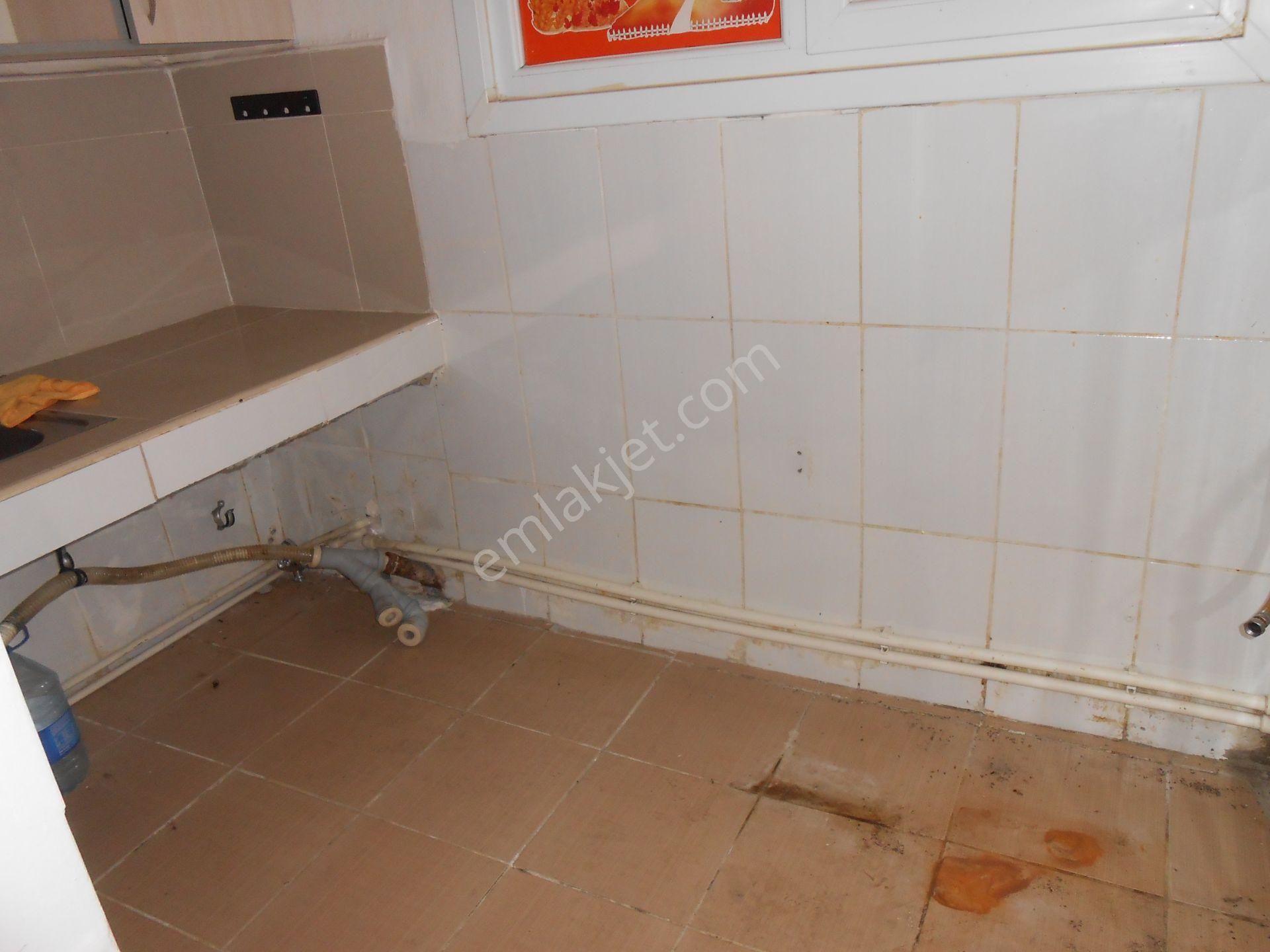 Bakırköy Y Mah İst Cd Karat34 Karşısı Pazar Sahil Yakın 85m2 2+1 Kombili Kiracılıbina Arsası 400 M2 - Görsel 20