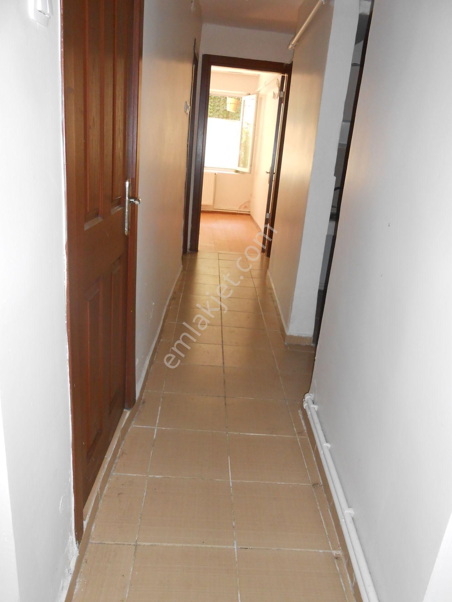 Bakırköy Y Mah İst Cd Karat34 Karşısı Pazar Sahil Yakın 85m2 2+1 Kombili Kiracılıbina Arsası 400 M2 - Görsel 27