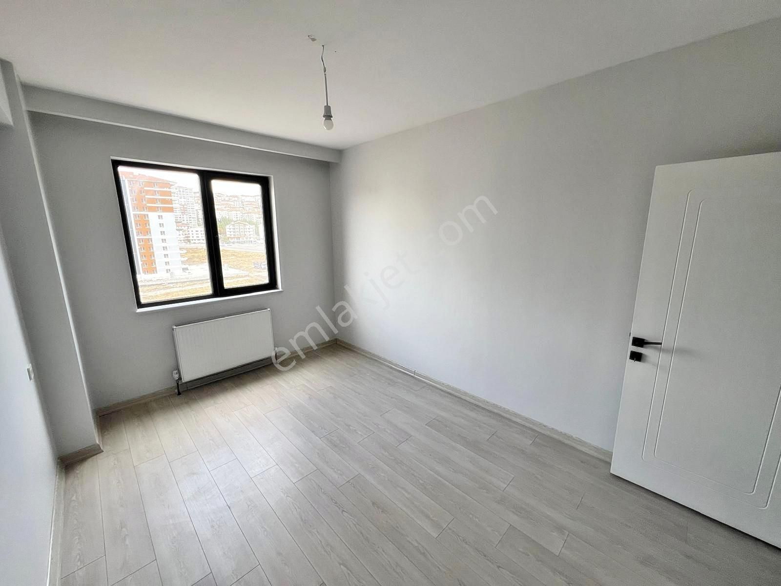 Ovacık_taha.akgül_dibi_giyinme_odalı_e.banyolu_4+1_site_dairesi - Görsel 4