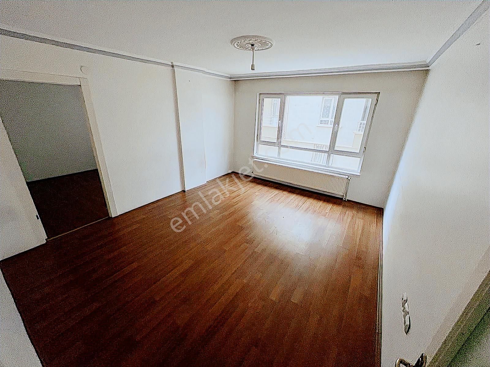 Çarşı_pazar_otobüs_dolmuş_okul_ve_sağlık_ocağı_dibinde_1.kat_2+1 - Görsel 13