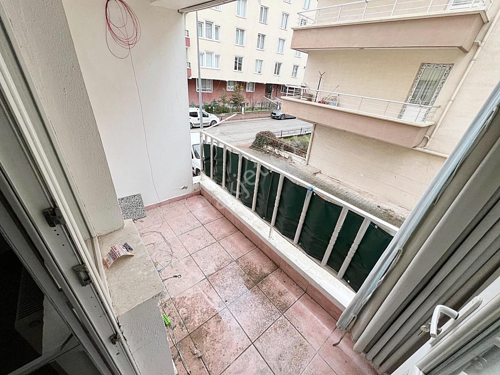 Çarşı_pazar_otobüs_dolmuş_okul_ve_sağlık_ocağı_dibinde_1.kat_2+1 - Görsel 30