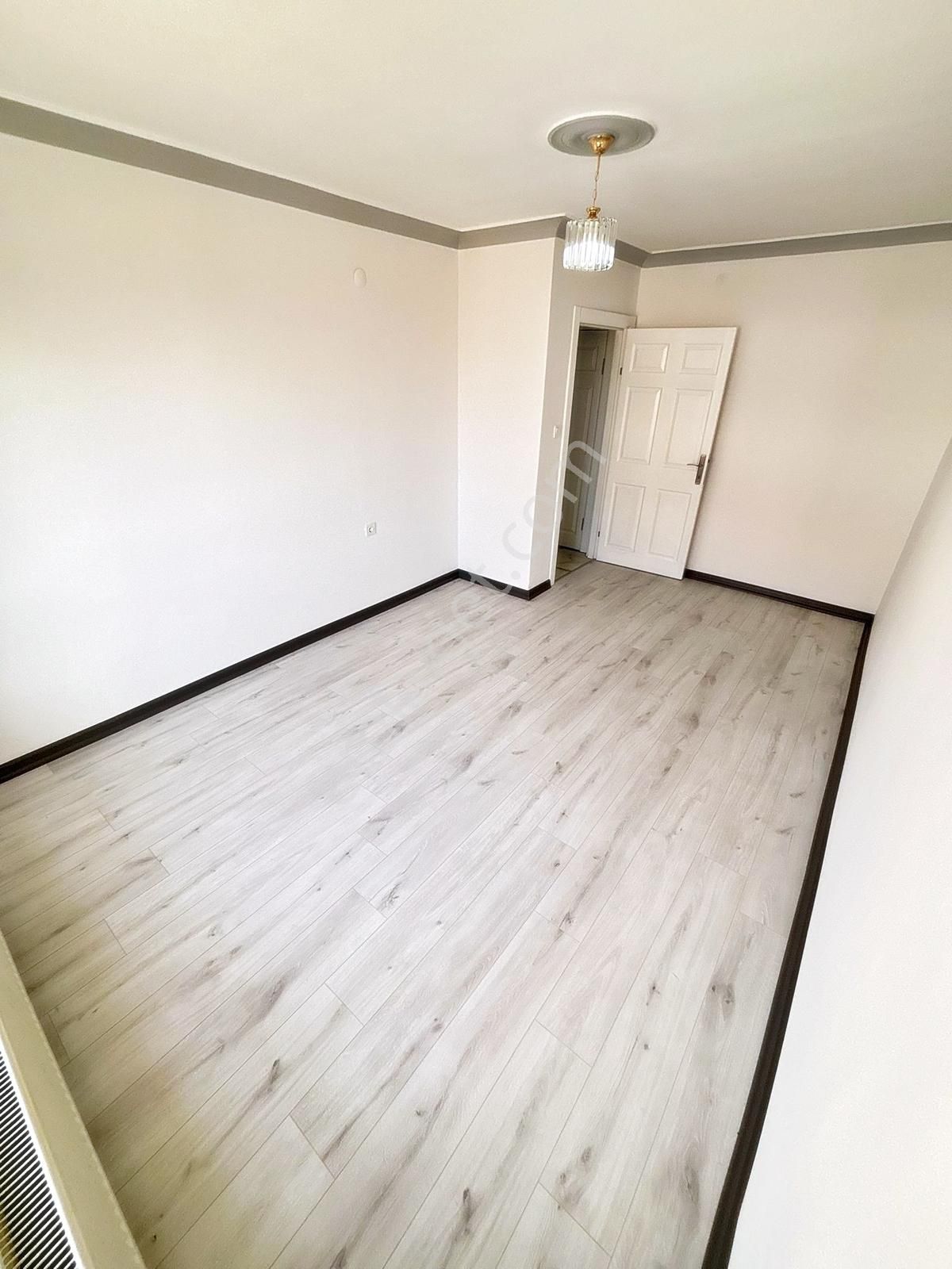 Yeni_bina_140m2_lüx_yapılı_geniş_oturum_ 2m Kredi İmkanı_ile 3+1 - Görsel 4